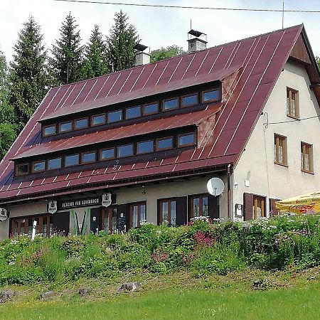 Penzion Pod Severakem Lucany nad Nisou Exterior photo